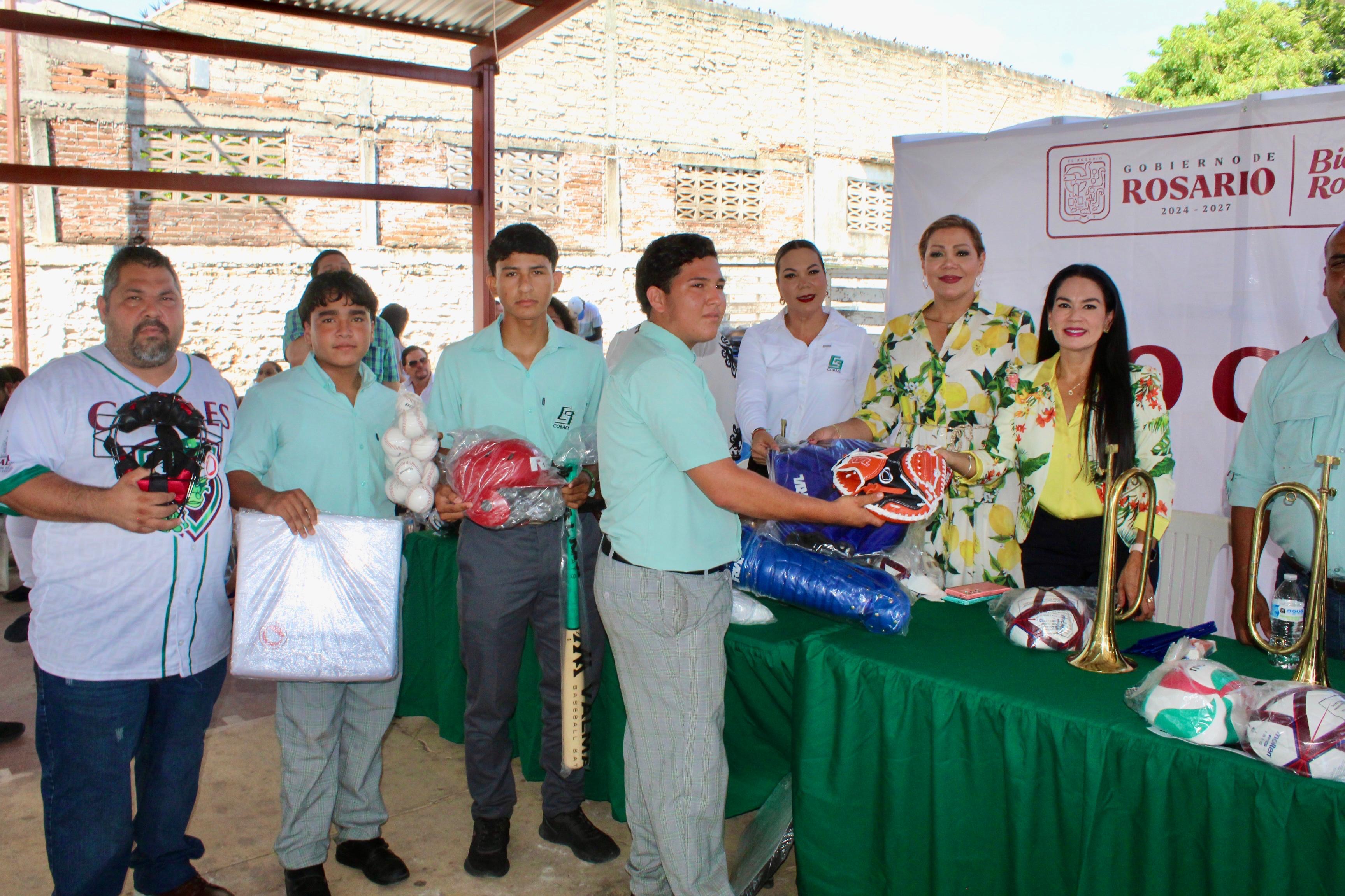 La Ceremonia de Lunes Cívico llegó a Cobaes 56 de El Pozole.