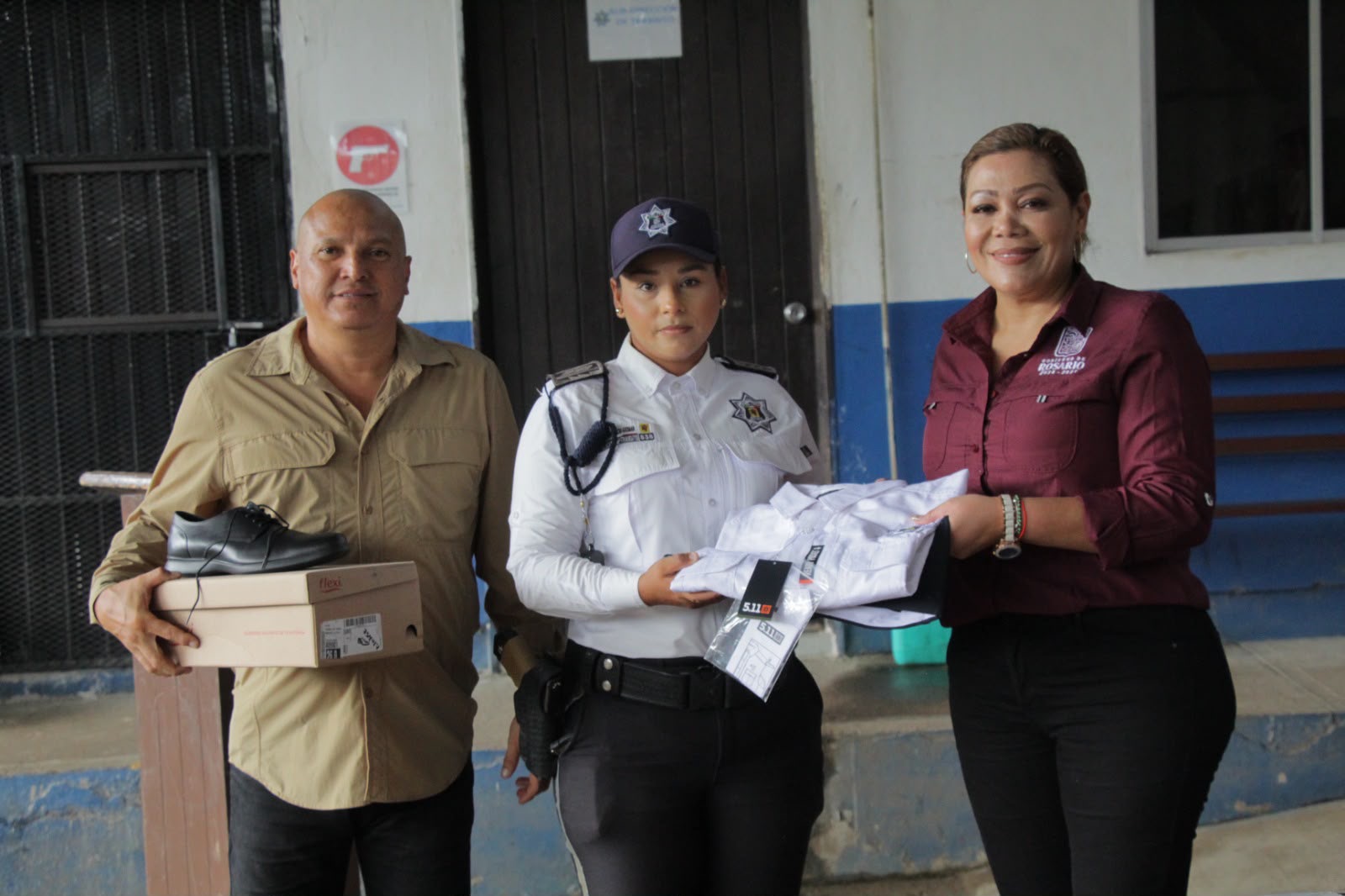 Claudia Valdez fortalece a los cuerpos de seguridad con entrega de uniformes